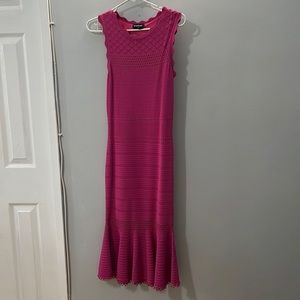 Bebe - midi dress with flare at the bottom
